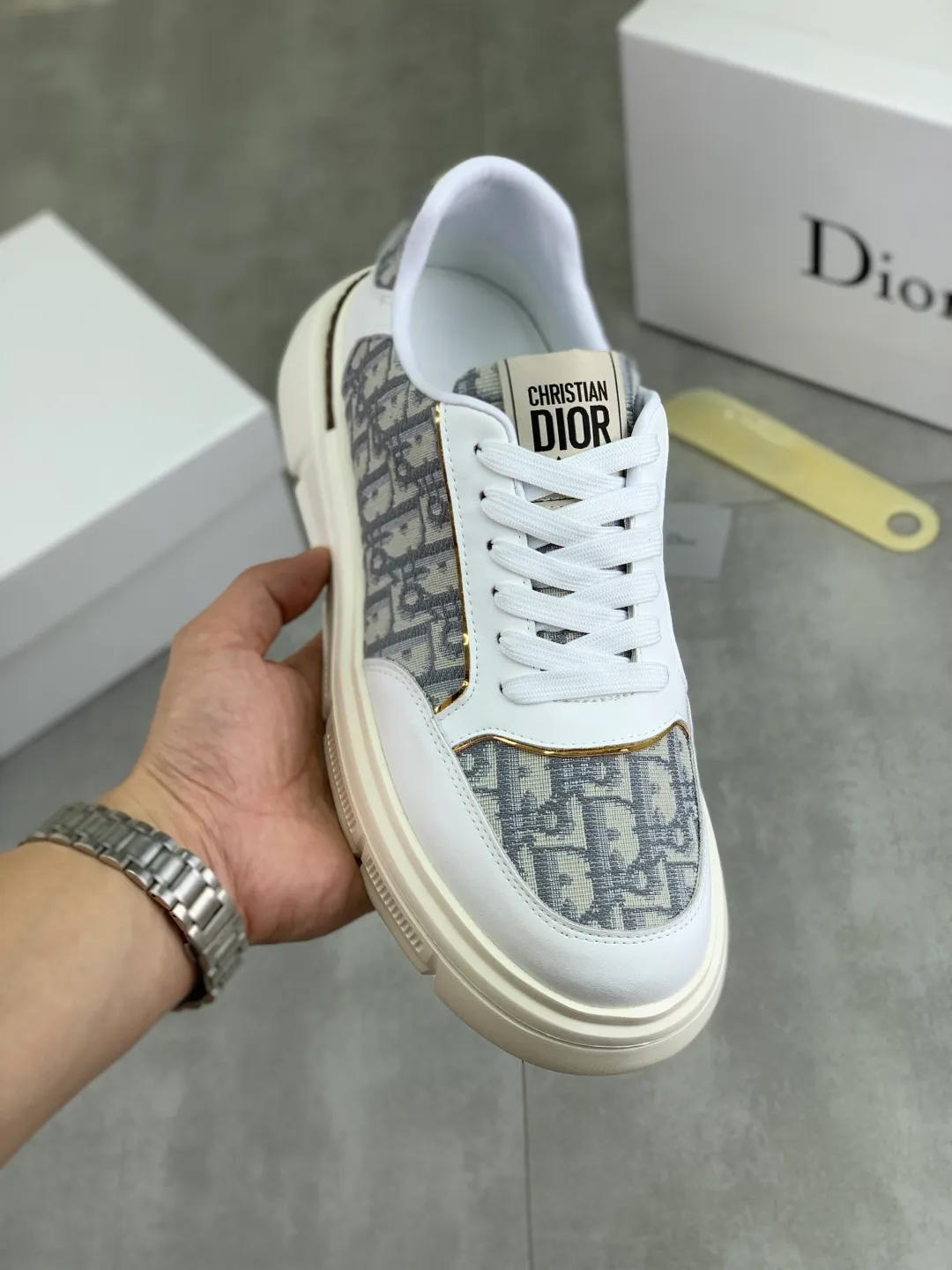 Men's Men's Shoes💰P400💰[New Style]🆘[Dior] 2024 Dior Original Lace-up High-top Men's Shoes Classic casual shoes 🔥This model is the official classic model with high quality and made by famous original designers. It is made of high-quality cowhide with original materials➕Comfortable and breathable mesh lining➕Pigskin insole. The perfect last shape and generous and fashionable design have attracted many consumers. Suitable for drivers to drive🚗What you want is the highest quality in the market. Color: 2️⃣Code number: 38--44